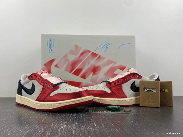 1 Low Away Room Jordan OG Trophy Retro 0706